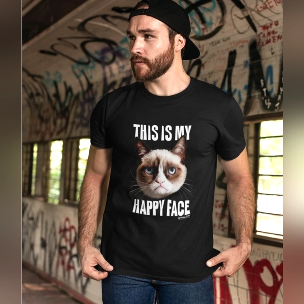 Grumpy Cat This Is My Happy Face Tee Size S